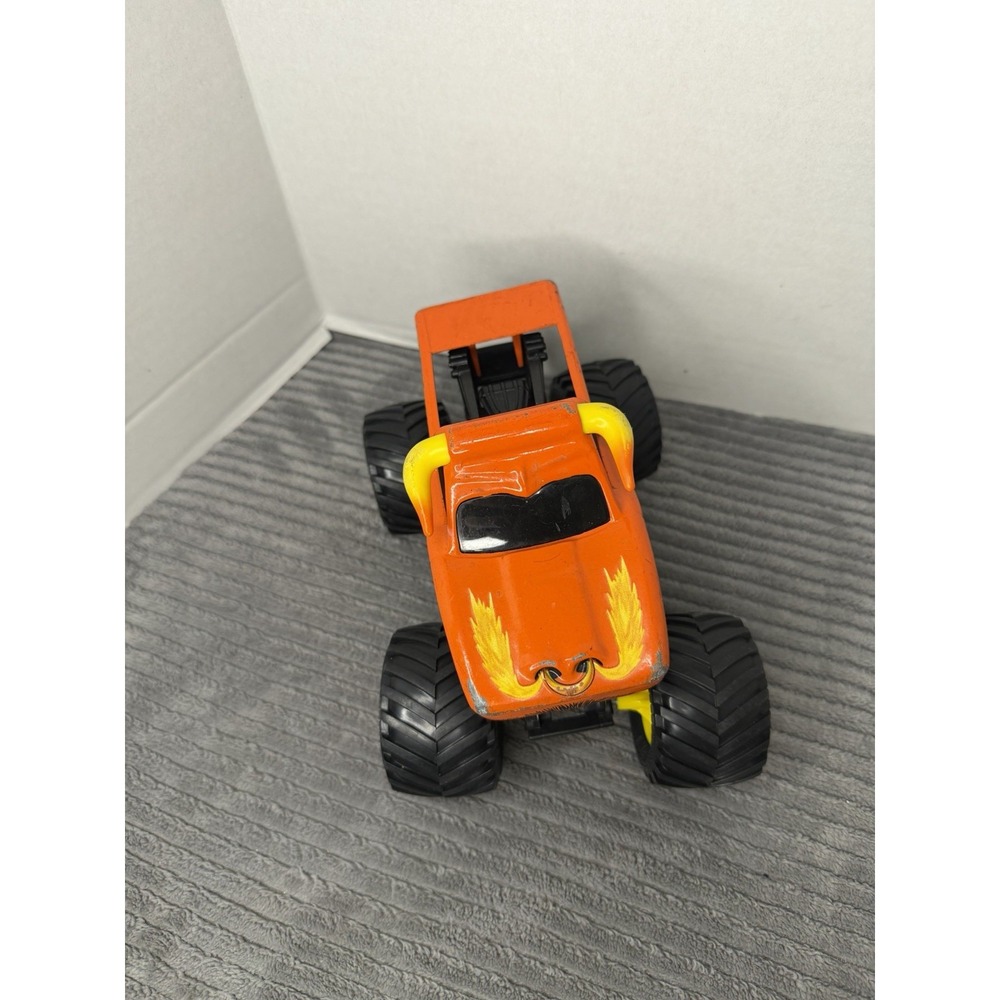 Spin Master Orange El Toro Loco (2022-2023) Monster Jam 1:24 Scale